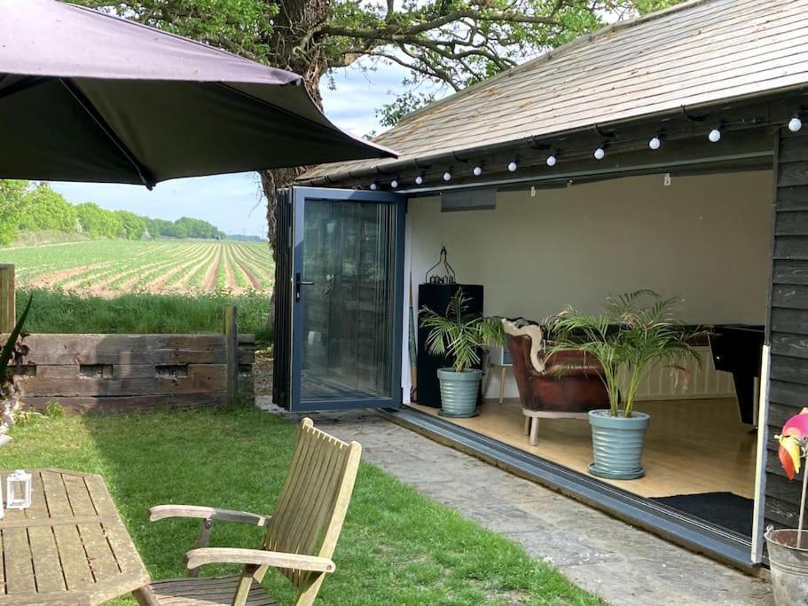 Crossing Retreat - Pool Table, Projector, Barn Tunstead (Norfolk) Exterior foto